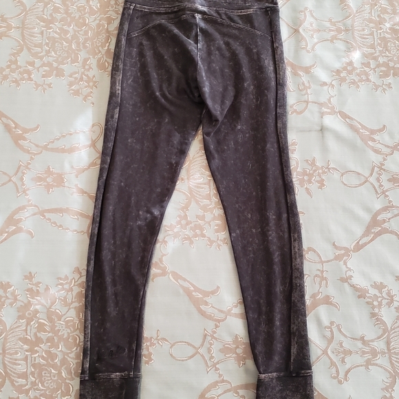 Victoria's Secret PINK Full Length Campus Legging - Picture 7 of 13
